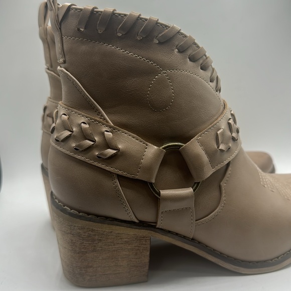 Altrd State Booties - Picture 4 of 12